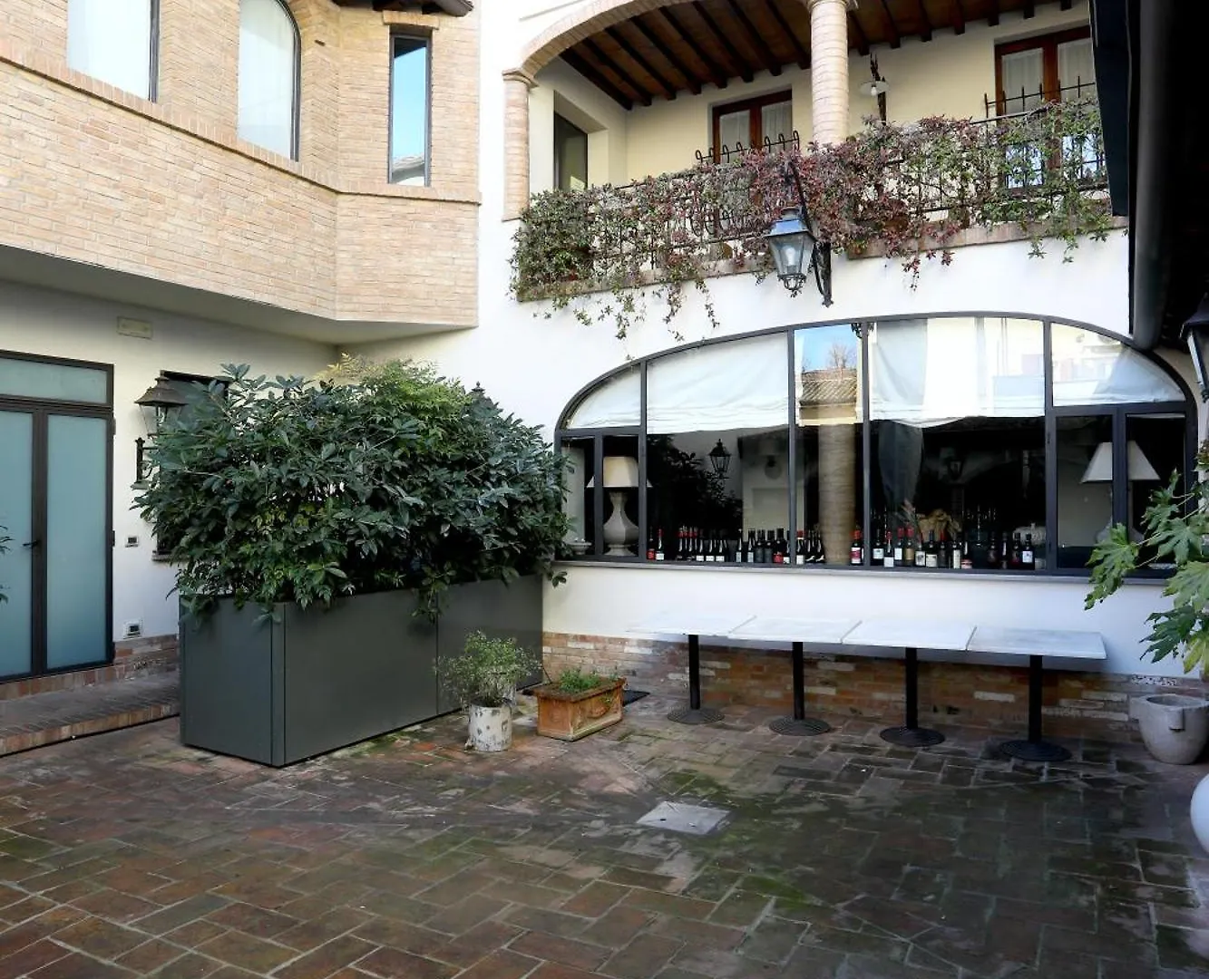 Locanda Stella D'Oro Soragna 3*,  İtalya