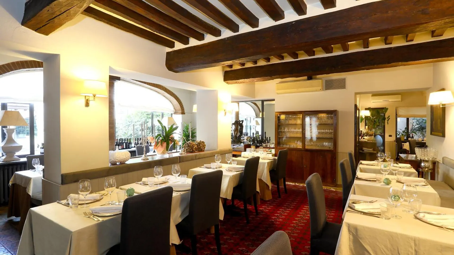 *** Otel Locanda Stella D'Oro Soragna İtalya