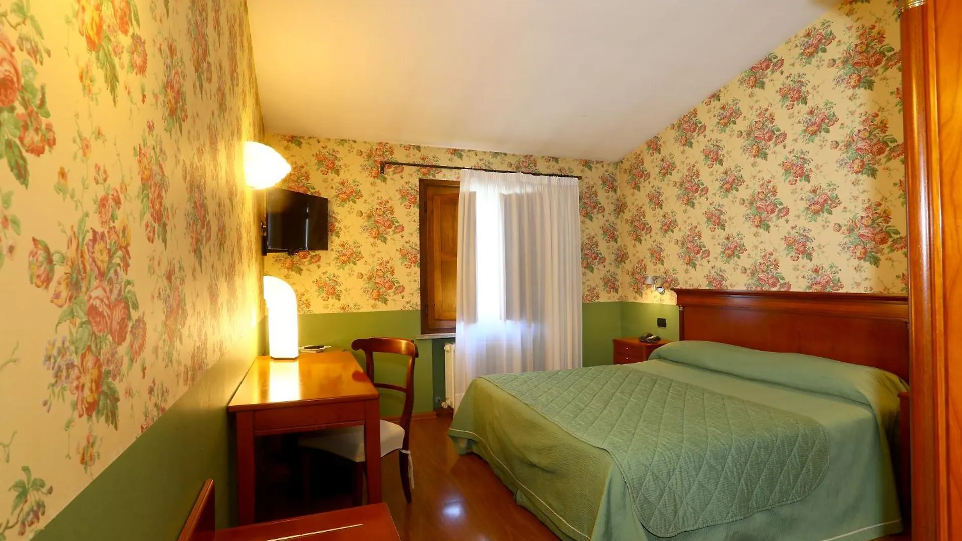 Otel Locanda Stella D'Oro Soragna